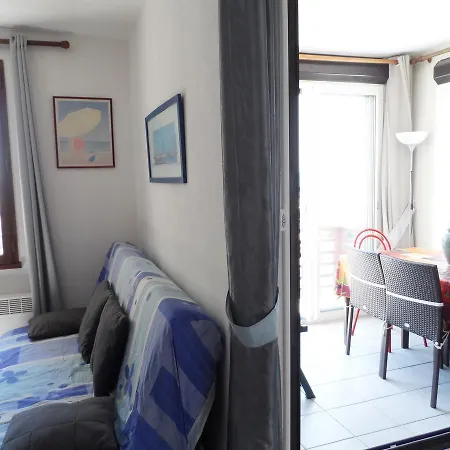 Apartment Rue Raffanel 2